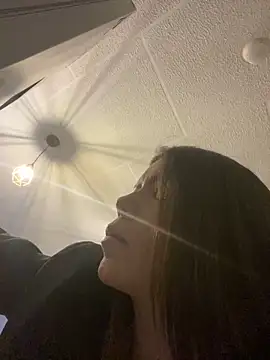 martina contreras online show from April 2, 9:10 pm