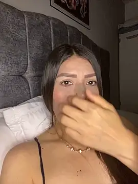 martina contreras online show from April 13, 5:11 am