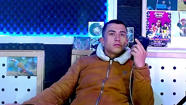 Darko0717 online show from March 14, 9:21 pm