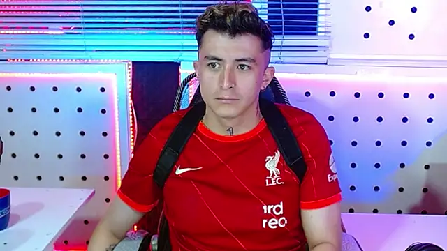 Darko0717 online show from November 6, 12:25 am