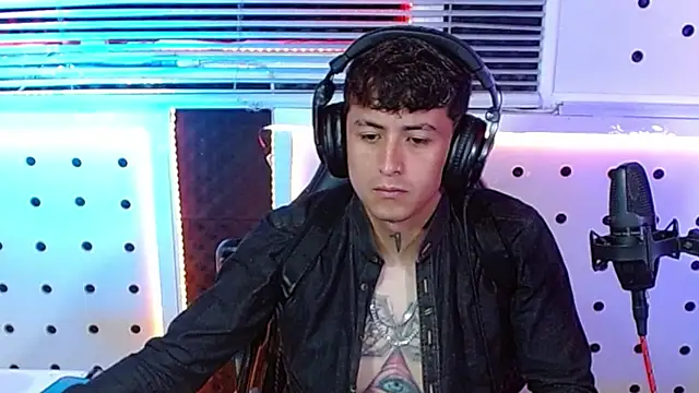 Darko0717 online show from September 19, 11:25 am