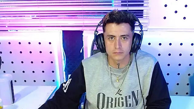 Darko0717 online show from November 29, 1:28 am