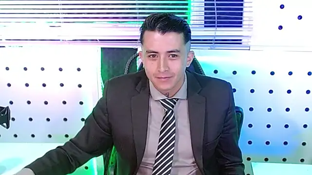 Darko0717 online show from November 12, 12:20 pm