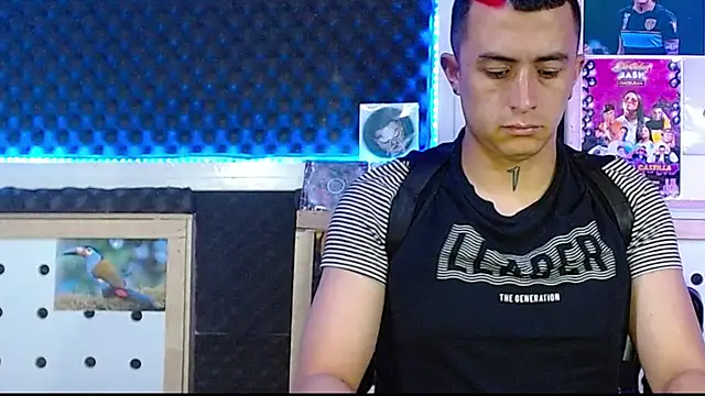 Darko0717 online show from March 21, 2:18 pm
