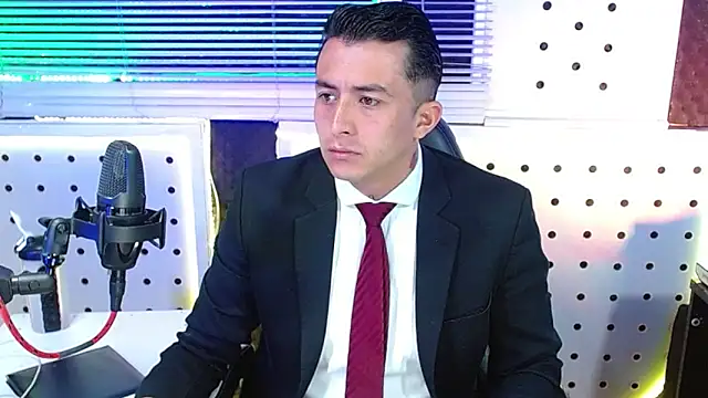 Darko0717 online show from January 12, 1:51 pm