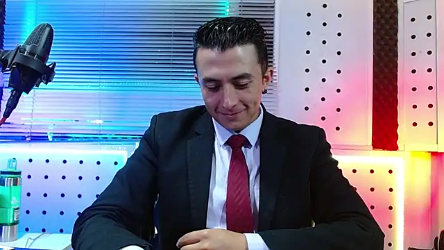 Darko0717 online show from April 1, 4:04 pm