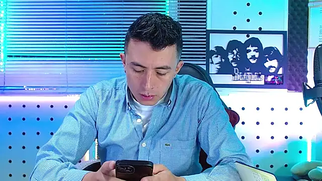 Snapshot of Darko0717 chatting on June 26, 2:01 pm Darko0717 online show from June 26, 2:01 pm
