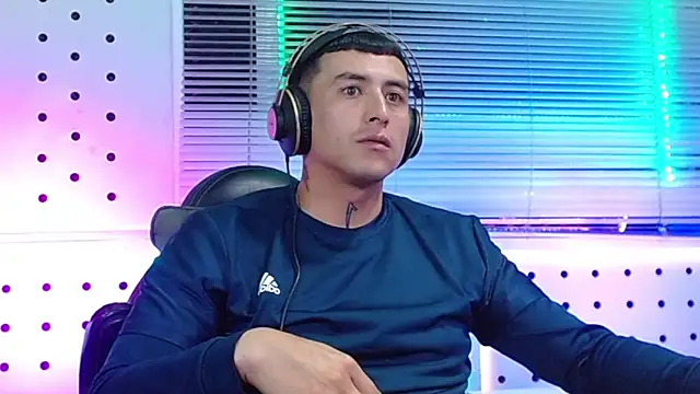 Darko0717 online show from March 20, 2:45 am