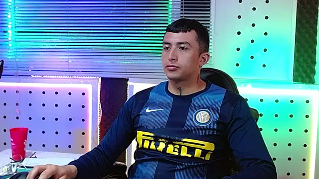 Darko0717 online show from March 9, 11:58 am