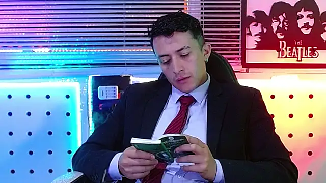 Snapshot of Darko0717 chatting on July 18, 10:57 am Darko0717 online show from July 18, 10:57 am