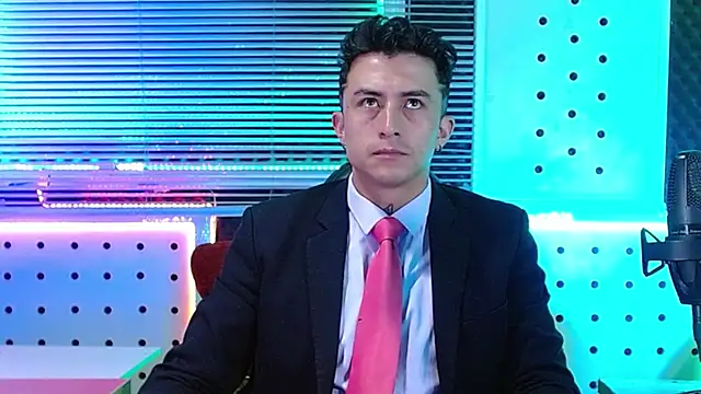 Snapshot of Darko0717 chatting on June 10, 10:49 am Darko0717 online show from June 10, 10:49 am