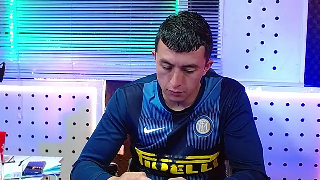 Darko0717 online show from March 8, 11:52 pm