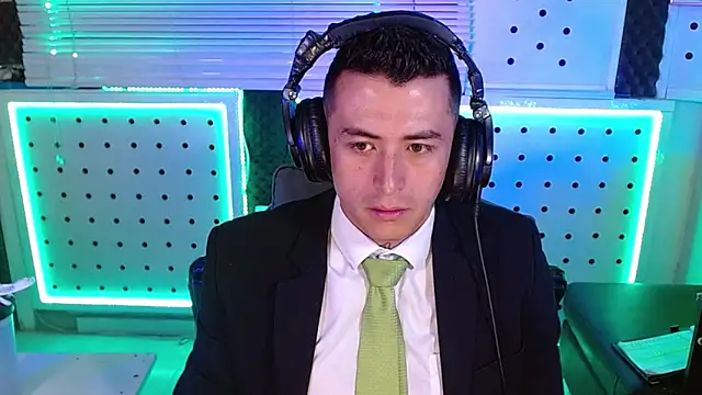 Darko0717 online show from February 11, 11:43 am