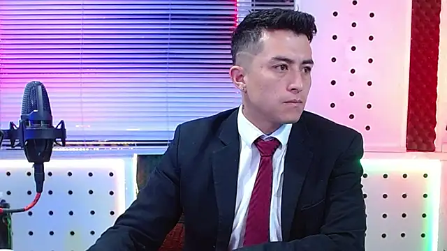 Darko0717 online show from April 15, 11:49 am