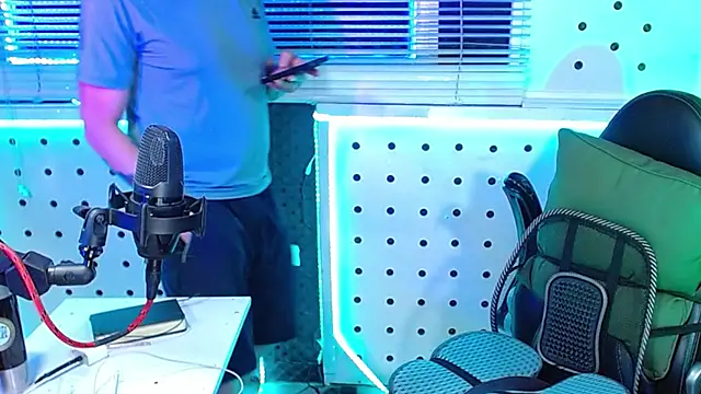 Darko0717 online show from January 14, 10:57 pm