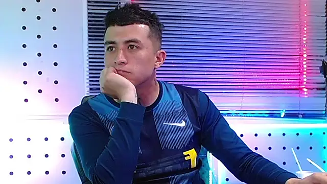 Darko0717 online show from March 16, 11:07 pm