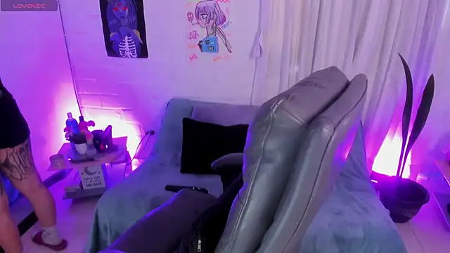 Snapshot of Cata_green chatting on February 25, 7:58 pm Cata green online show from February 25, 7:58 pm