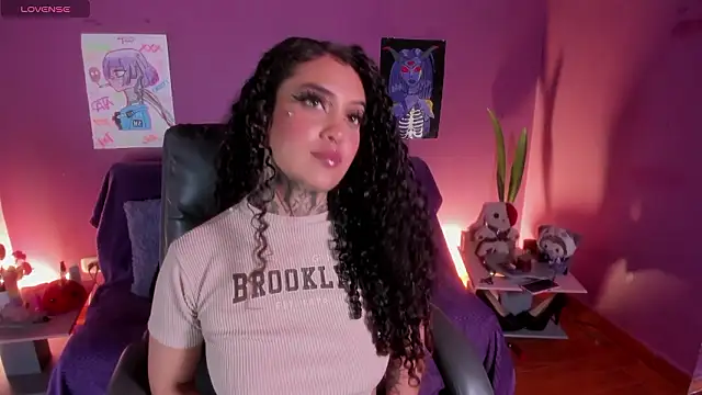 Cata green online show from March 16, 7:05 pm