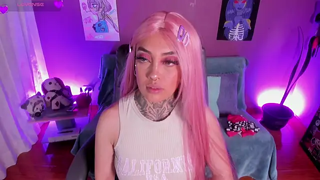 Cata green online show from March 31, 7:27 pm