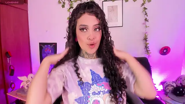 Cata green online show from November 6, 7:40 pm