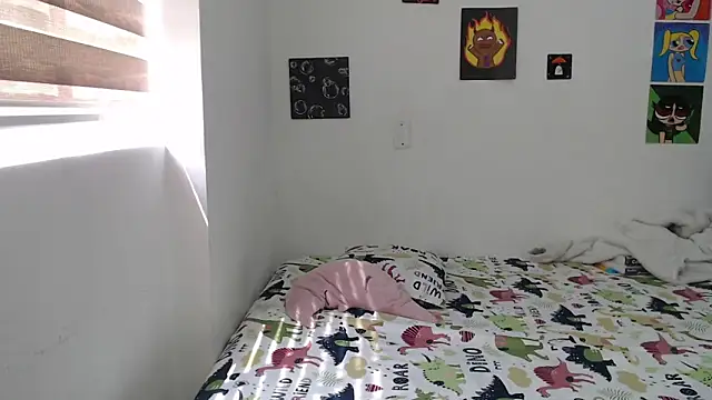 MommyMiaWs online show from October 23, 3:21 pm