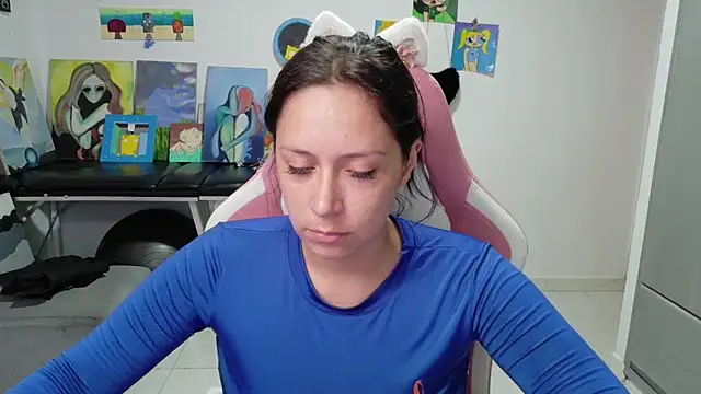 MommyMiaWs online show from July 6, 3:58 pm