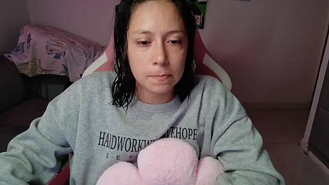 MommyMiaWs online show from June 30, 7:47 pm