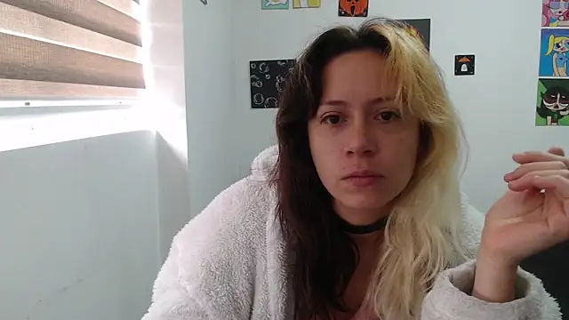 MommyMiaWs online show from October 21, 1:10 pm