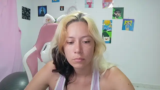 MommyMiaWs online show from March 27, 10:33 pm