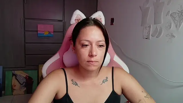MommyMiaWs online show from July 24, 2:02 pm