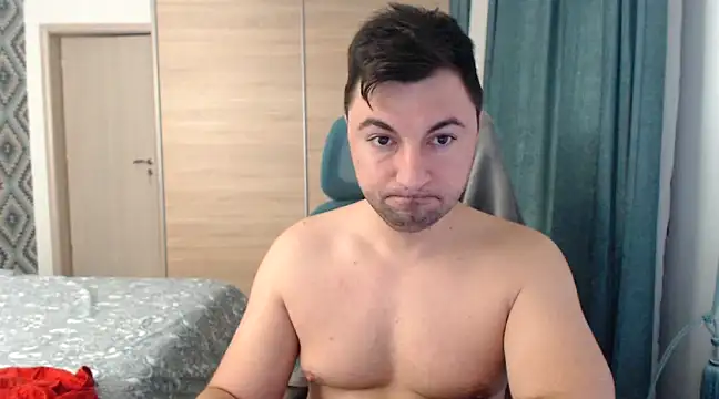 HankMalone online show from March 12, 4:08 am