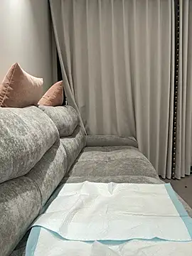 Serena-AU online show from May 25, 2:49 pm