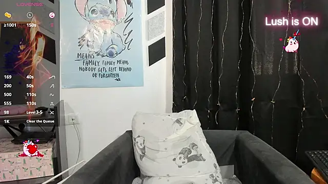 alexysgray online show from May 13, 5:31 pm