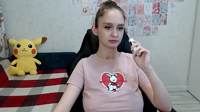 Jackie Morgan online show from May 13, 12:28 am
