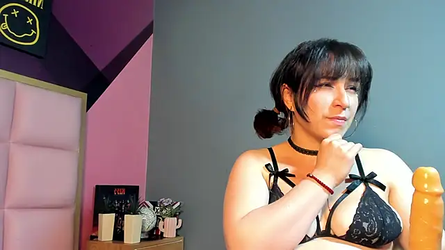 Snapshot of samanthaanderson_ chatting on January 29, 1:16 am samanthaanderson  online show from January 29, 1:16 am