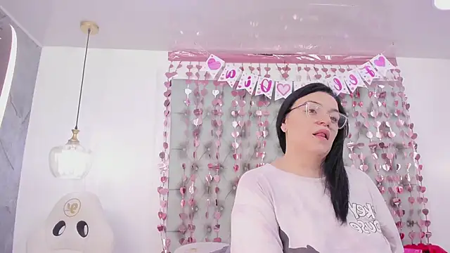 anette cooper online show from February 11, 4:12 am