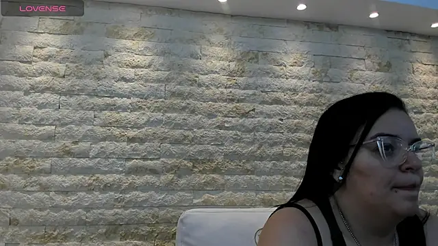 anette cooper online show from November 28, 4:12 am