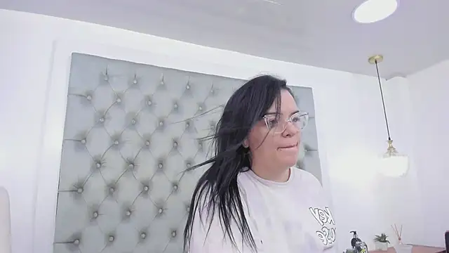 anette cooper online show from March 10, 2:59 am