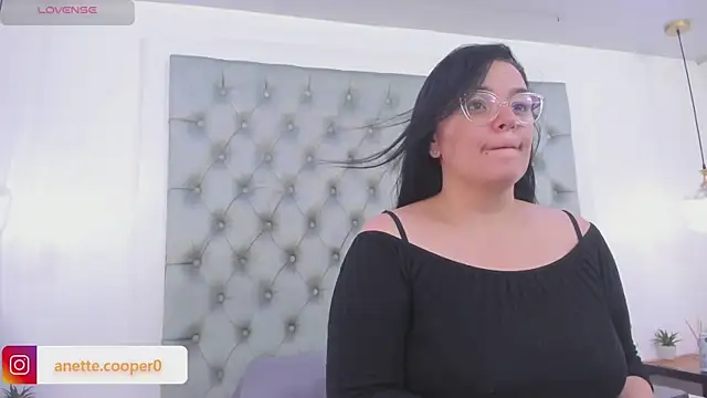 anette cooper online show from January 13, 3:32 am