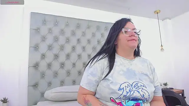 anette cooper online show from October 7, 3:29 am