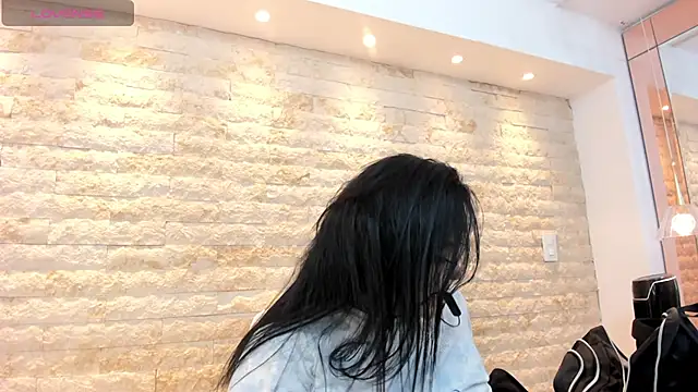 anette cooper online show from December 4, 3:38 am