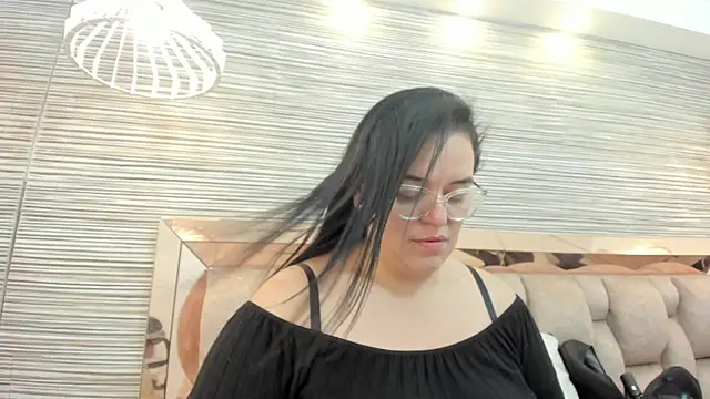 anette cooper online show from November 15, 3:21 am