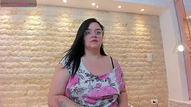 anette cooper online show from November 7, 3:44 am