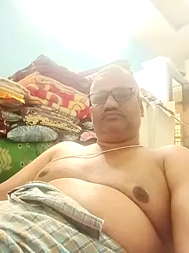 StarPacifist6 online show from December 8, 4:11 am