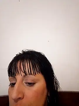 Snapshot of estefyzapata chatting on April 27, 10:41 pm estefyzapata online show from April 27, 10:41 pm