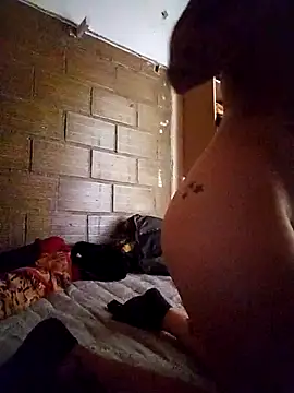 Snapshot of estefyzapata chatting on October 14, 8:09 pm estefyzapata online show from October 14, 8:09 pm