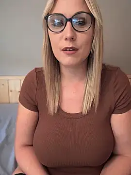 Leanymphoo online show from October 7, 8:59 am