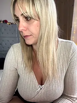 Leanymphoo online show from March 15, 4:36 pm