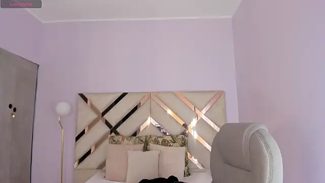 kylie reyes online show from April 17, 7:38 pm