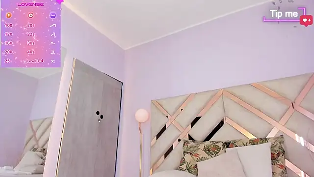 kylie reyes online show from December 13, 8:04 pm